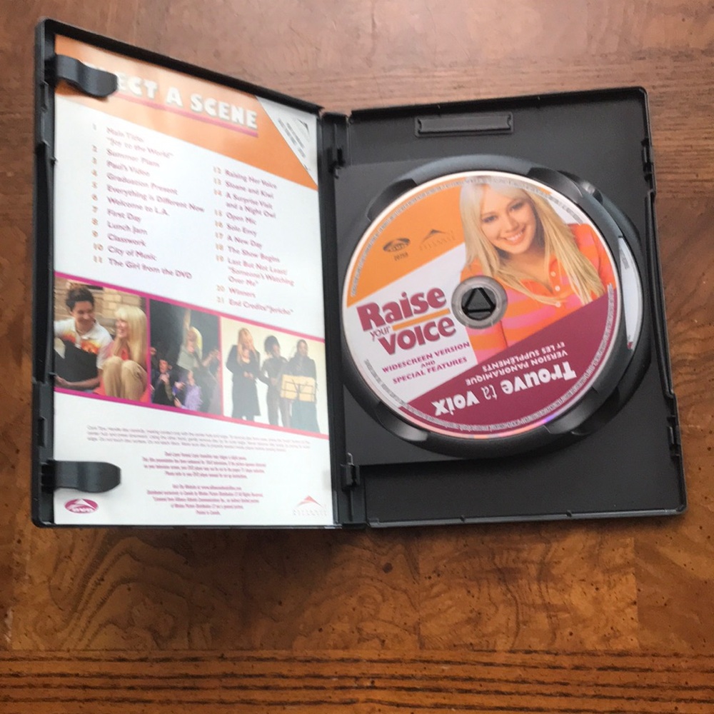 Raise Your Voice DVD, Hilary Duff - Picture 2 of 4
